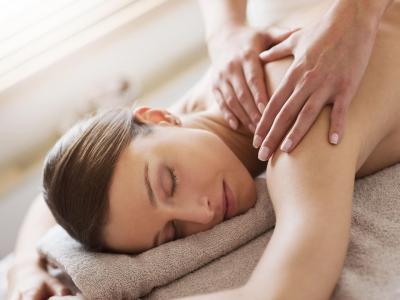 Ganzkörper Relaxmassage